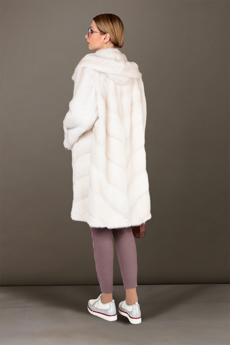 Норковая шуба белая ШД-377 цвет Бежевый фото
